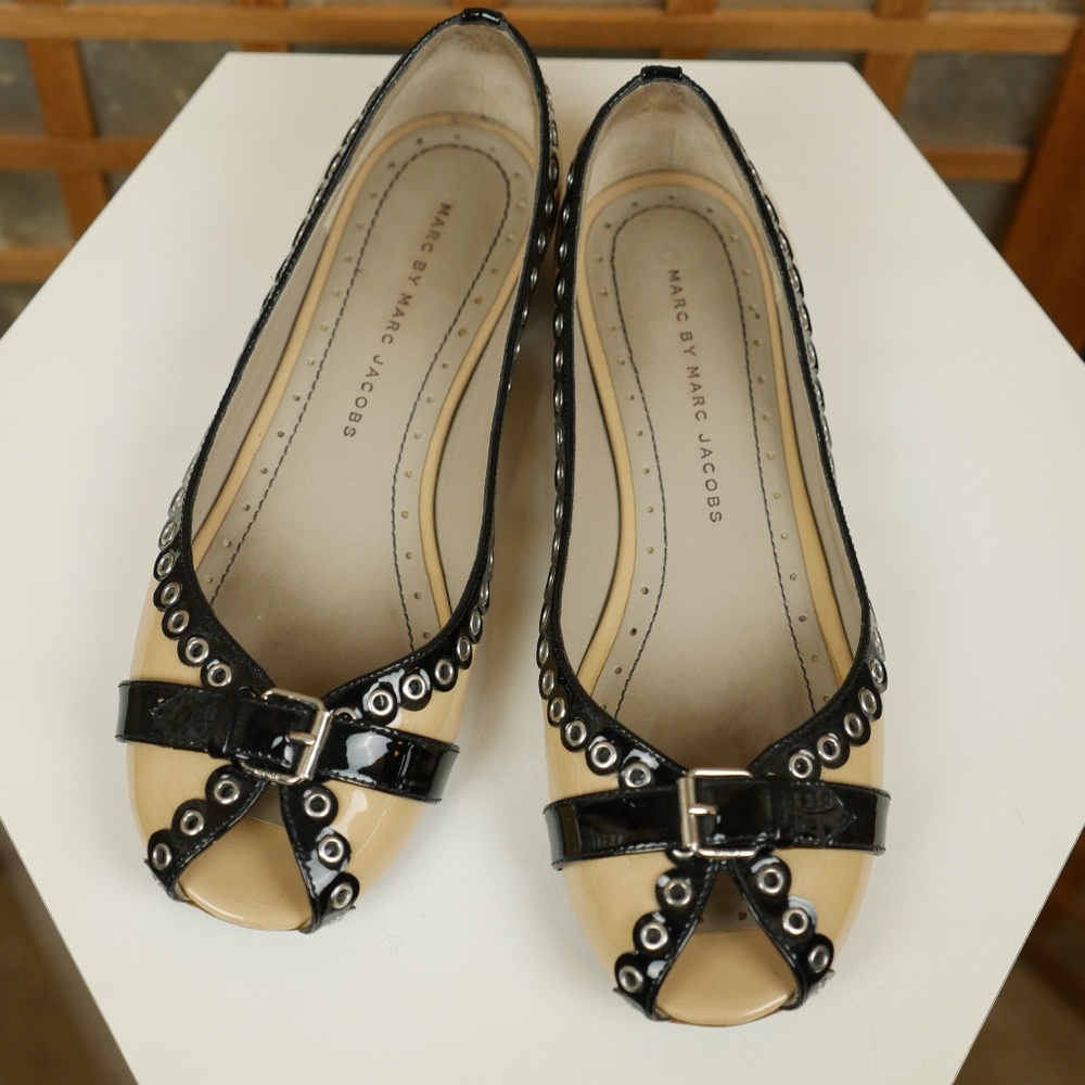 Marc by Marc Jacobs Patent Leather Flats Size 6.5